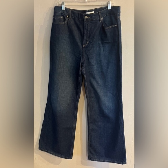 LOFT Women’s Dark Wash High Rise Wide Leg Jeans Size 14 - Picture 1 of 4